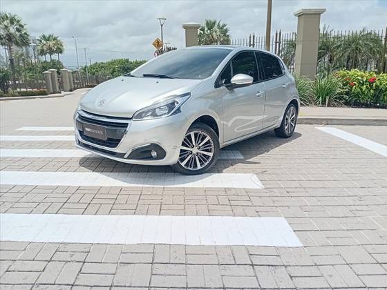 PEUGEOT 208 1.6 GRIFFE 16V FLEX 4P AUTOMÁTICO